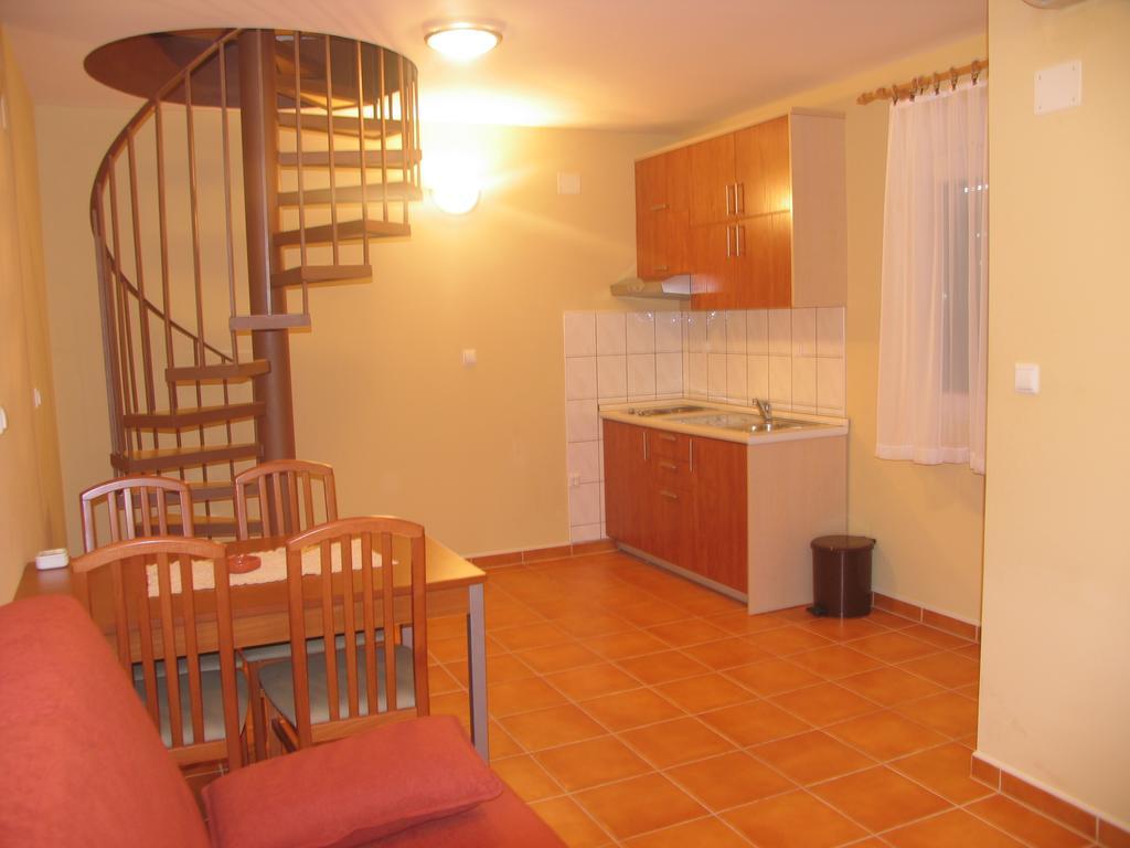 Apartments Villa Ceres Клек Екстер'єр фото