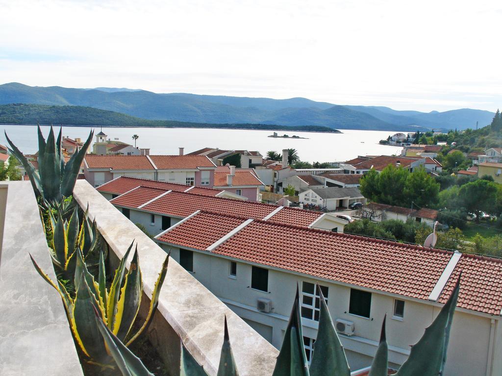 Apartments Villa Ceres Клек Екстер'єр фото
